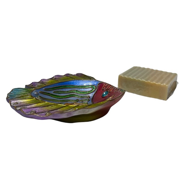 Glamour Jeweled Fish Soap Dish & Handcrafted Soap Bar - Picture 5 of 10